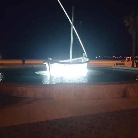 דירות ולנסיה Habitacion Frente A Playa De La Malvarrosa מראה חיצוני תמונה